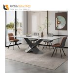 Built in Wardrobe Singapore: Stylish, Space-Saving Solutions